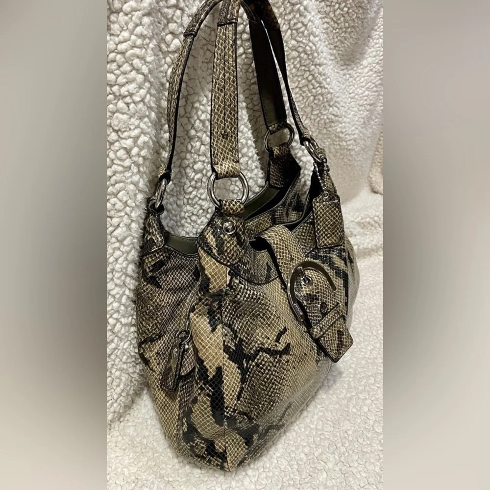 Coach Soho Lynn Faux Python Embossed 3 Compartment Snakeskin Hobo Bag - Picture 4 of 10